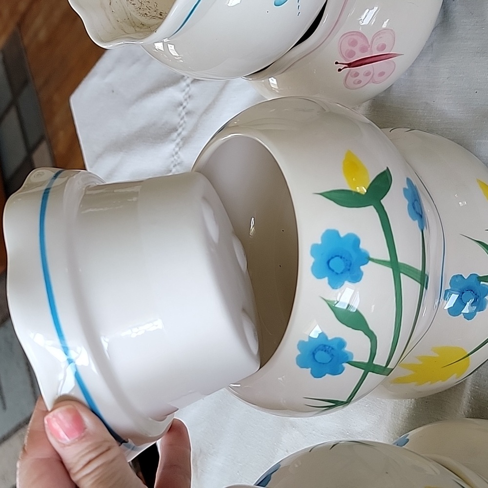 Self watering pots for Africa Violets.  One set of 2! Brand new never used.
